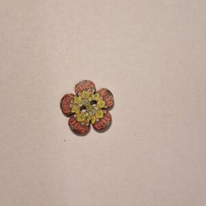 Knap, 2 hul, træ-look, malet, blomst form, rød og gul