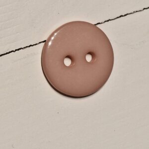 Knap, 2 hul, plast, ensfarvet, gammel rosa